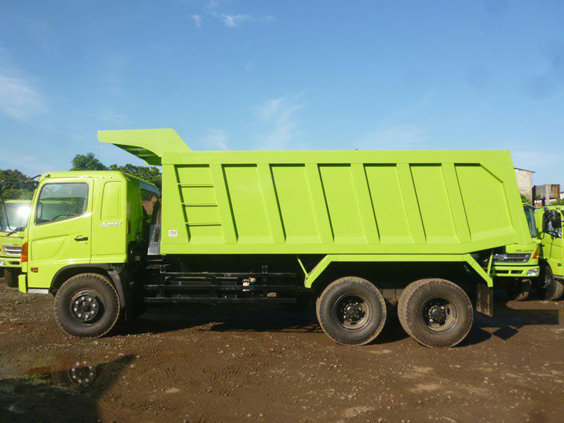 Dump trucks https://www.younesshakib.com/fa/wp-content/uploads/2018/02/17.jpg